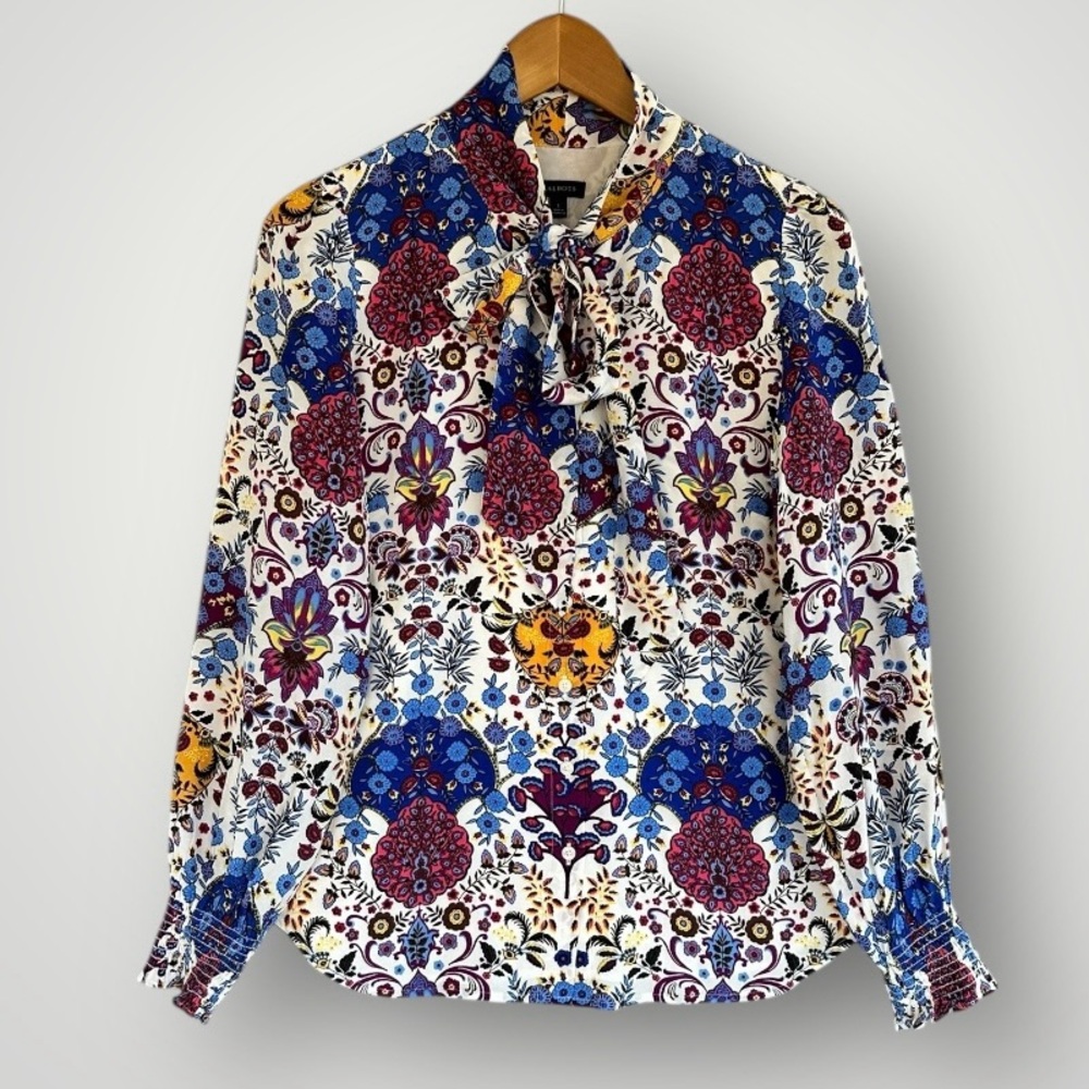Like new Talbots Top paisley Blouse Shirt Size S